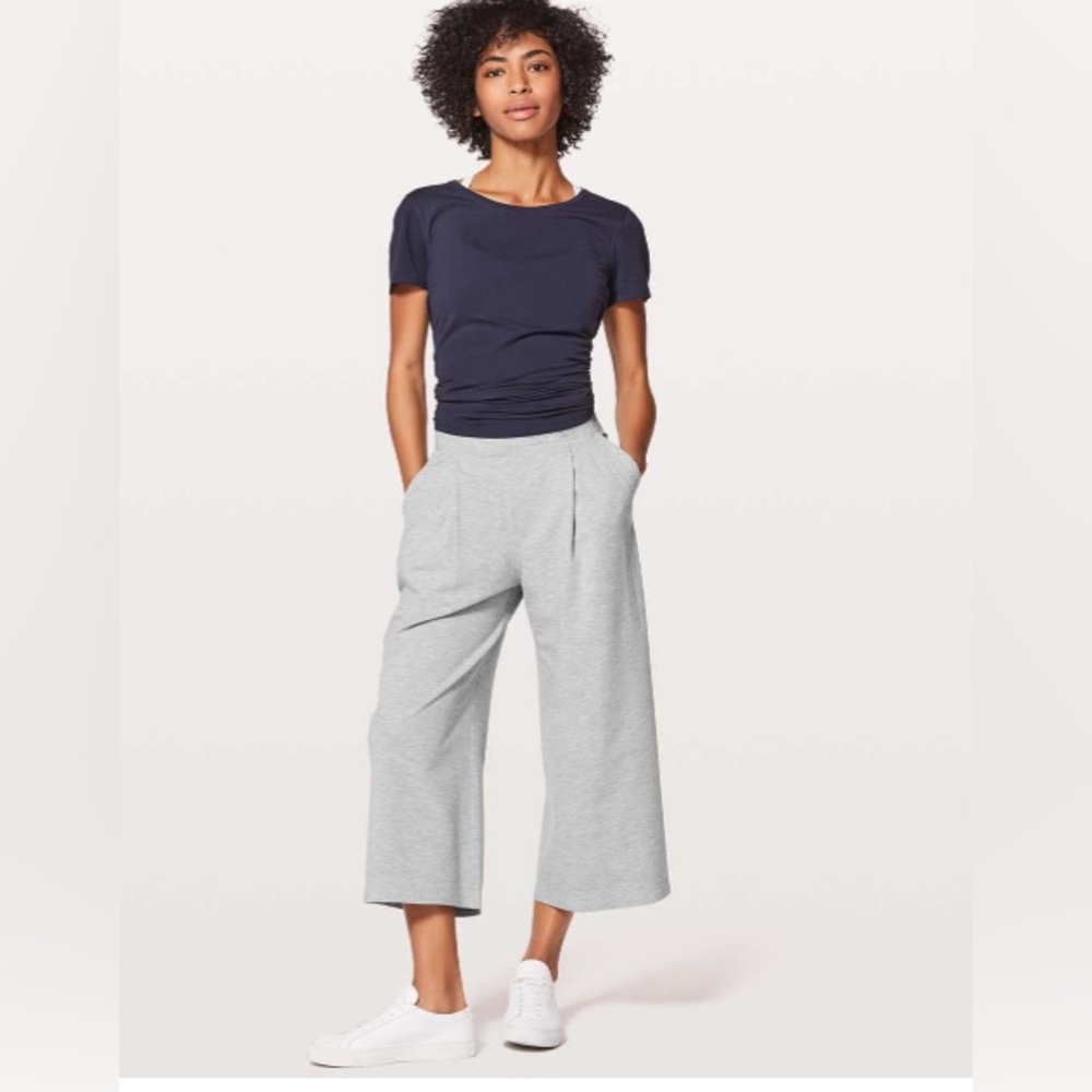 🍋Lululemon can you feel the pleate crop
